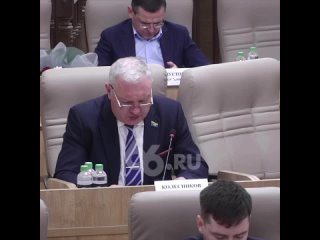 ⚡ Депутат Екатеринбургской гордумы Колесников оценил финансовое положение россиян: 
«Народ живёт вообще..