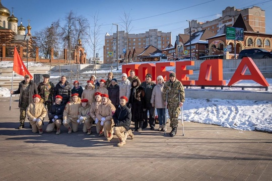 🇷🇺 Вместе с жителями Раменского округа возложил цветы к Вечному огню на площади Победы. В этот момент мы..